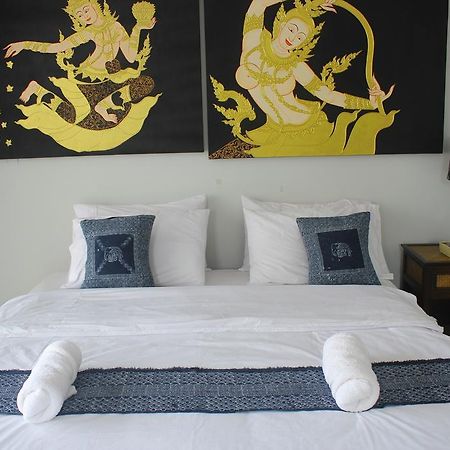 Baanlansa Bed&Bar Hotell Chiang Mai Exteriör bild