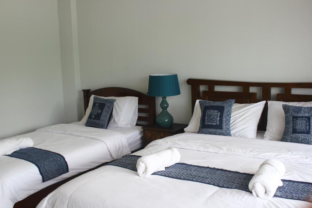 Baanlansa Bed&Bar Hotell Chiang Mai Exteriör bild